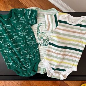 Carter’s Set of Three Baby Onesies 6M Dinosaur theme